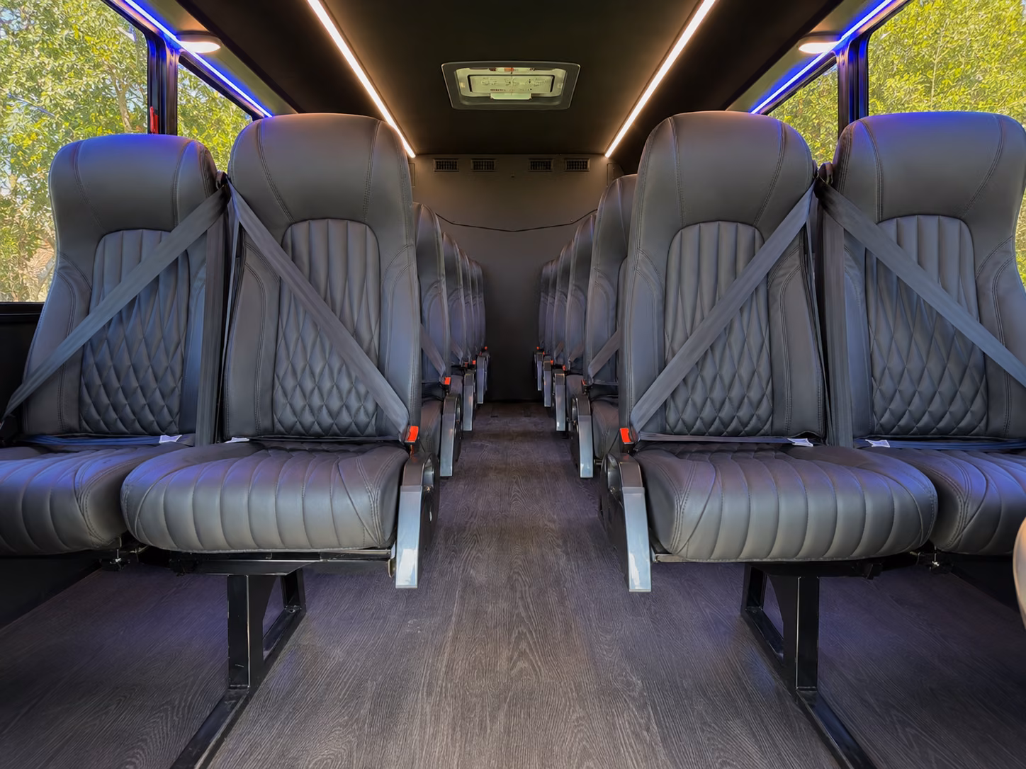 airport transfer buses for wedding guests flying into ventura