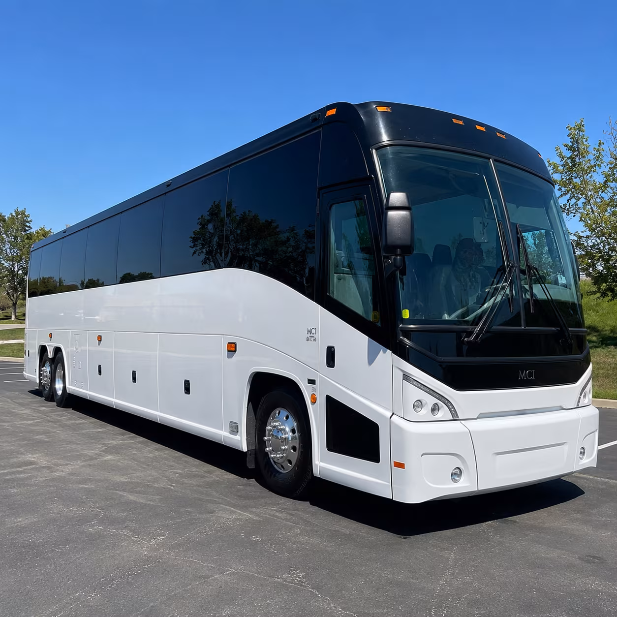 charter buses for ventura sporting events and outdoor recreation