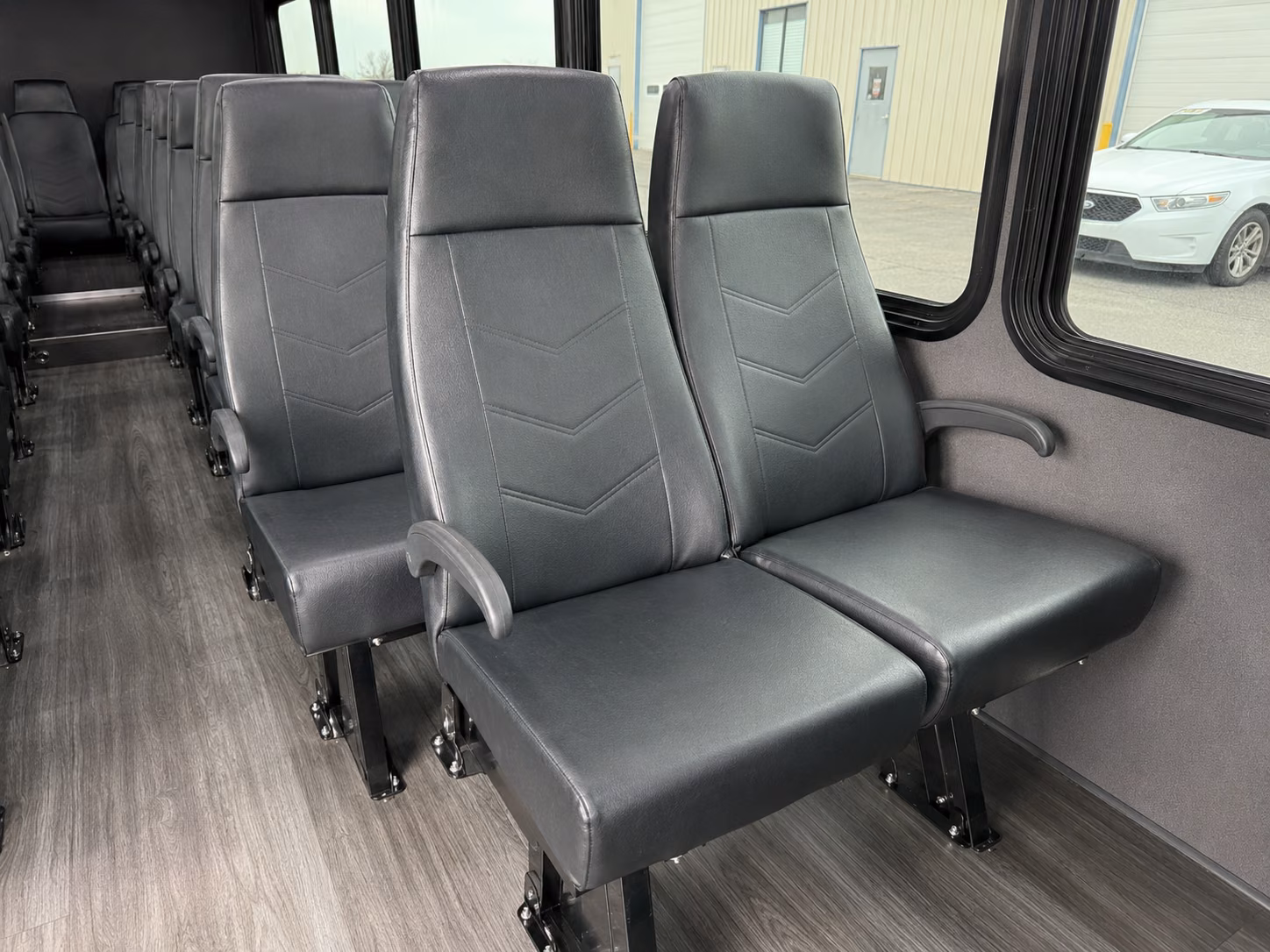 fan buses to kings lakers and clippers games at crypto com arena