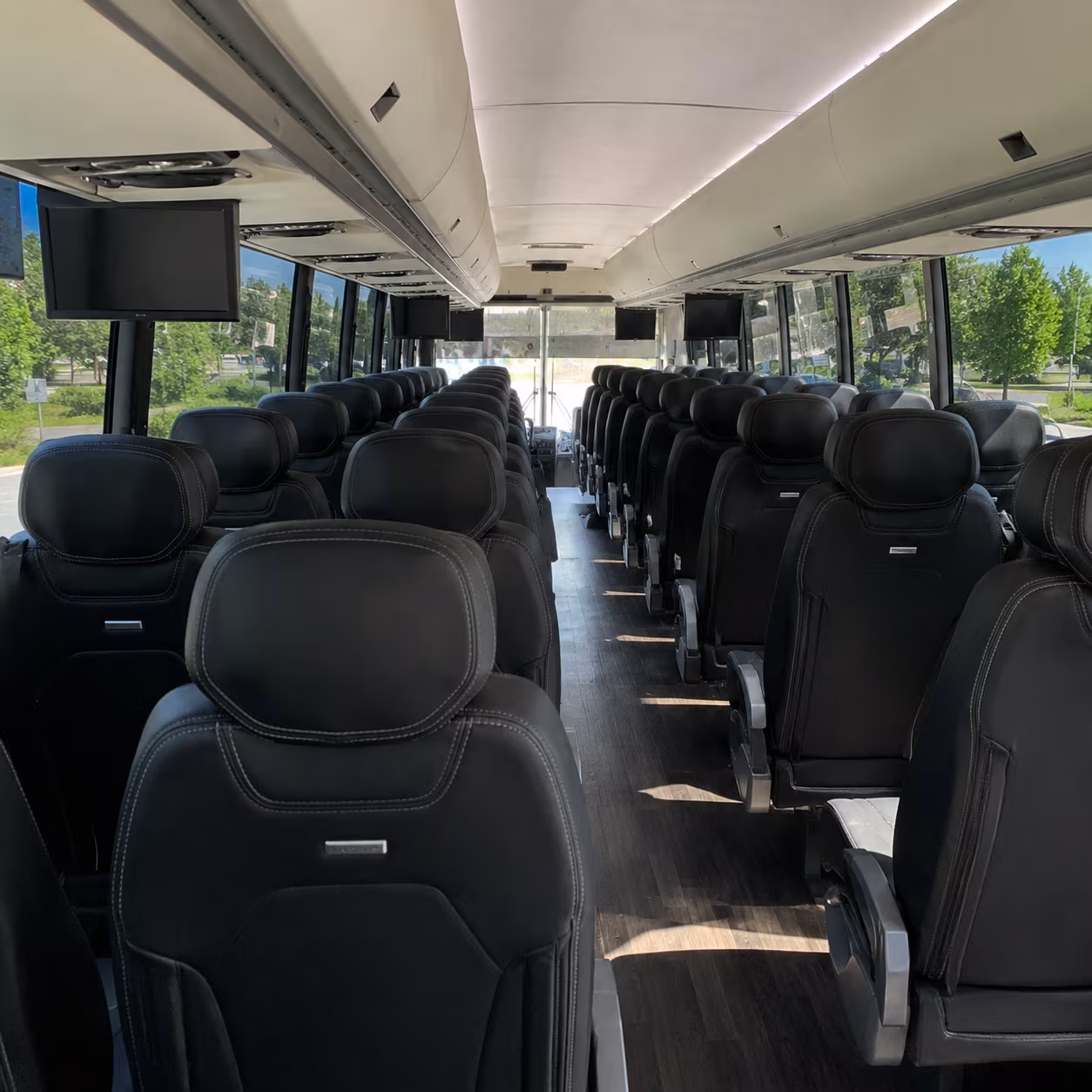 los angeles charter bus rentals and long distance trips from ventura